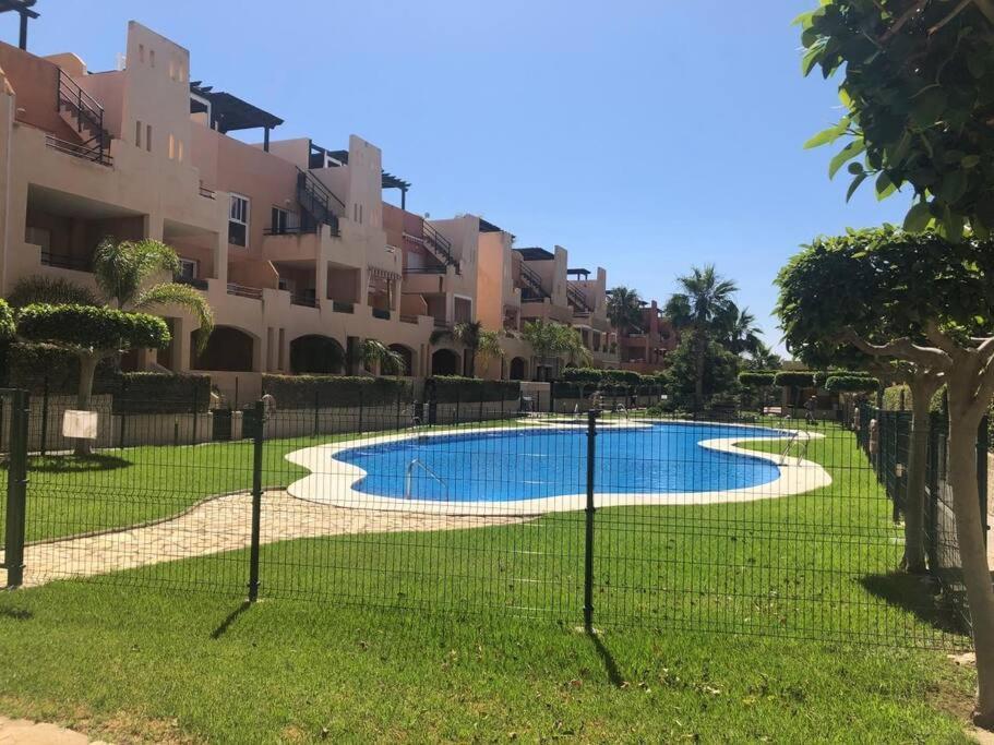 Апартаменти Bajo Con Jardin A Pie De Playa Y Piscina Comunitaria Con Jacuzzi Playas de Vera Екстер'єр фото